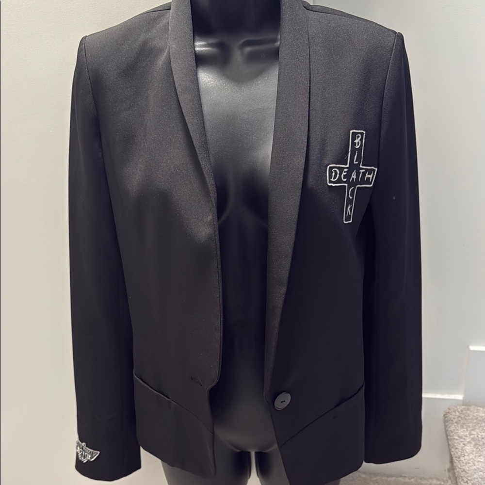Ovi Black Blazer with Satin Lapels and Embroidered Cross